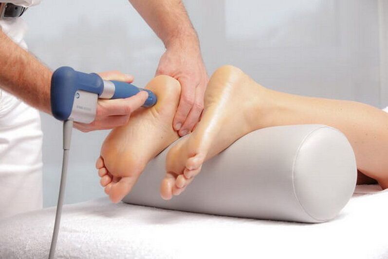 Efectuarea terapiei cu unde de șoc