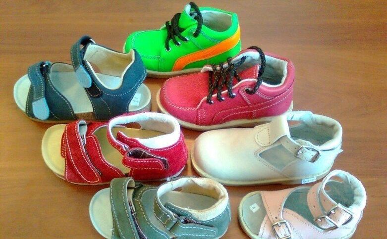 pantofi copii pentru hallux valgus